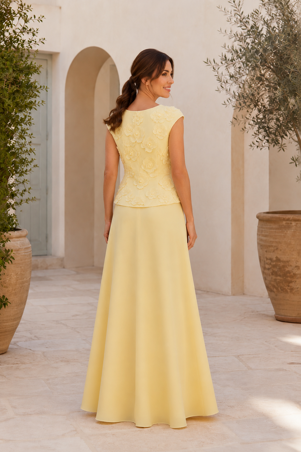 Vestido de noche de dos piezas con corte en A y top floral 3D