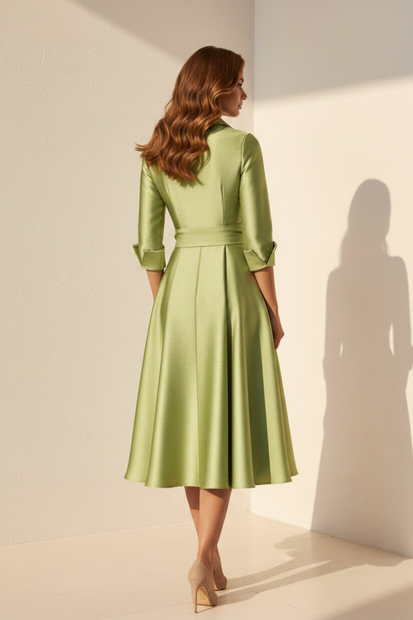 Vestido camisero midi de satén con cinturón de lazo y falda con vuelo