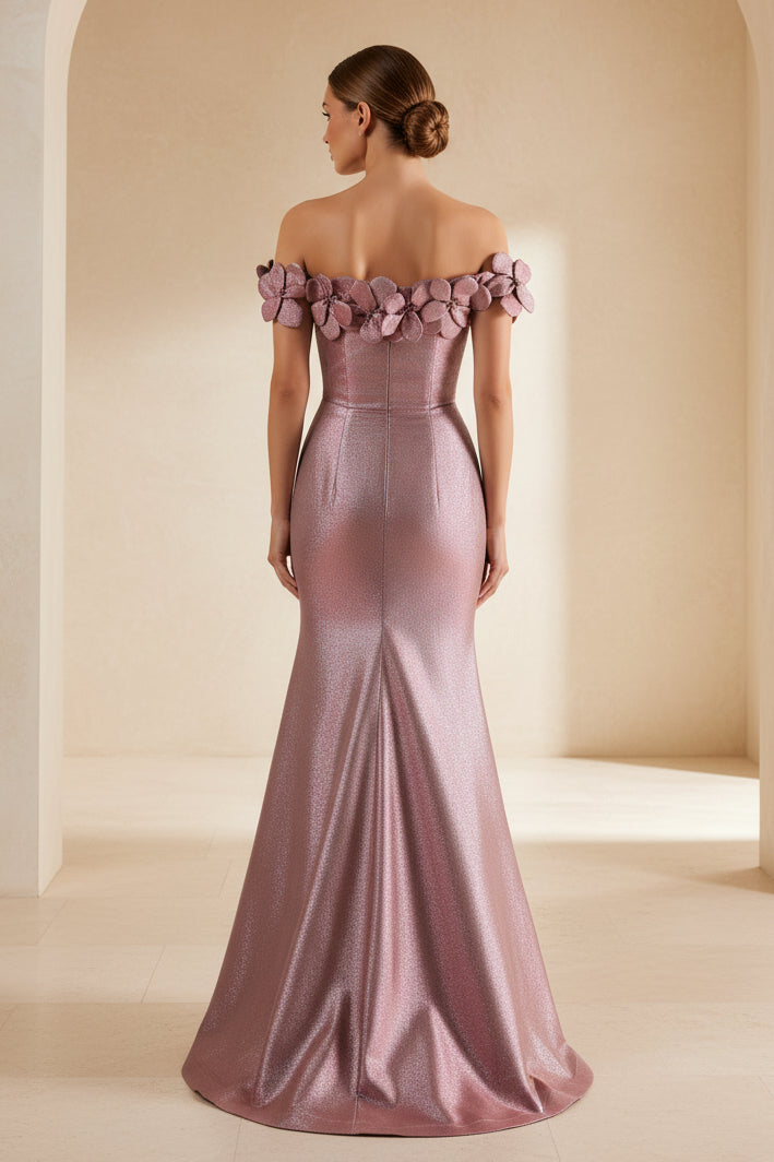 Vestido de Noche Sirena Metálico con Flores 3D y Hombros Caídos