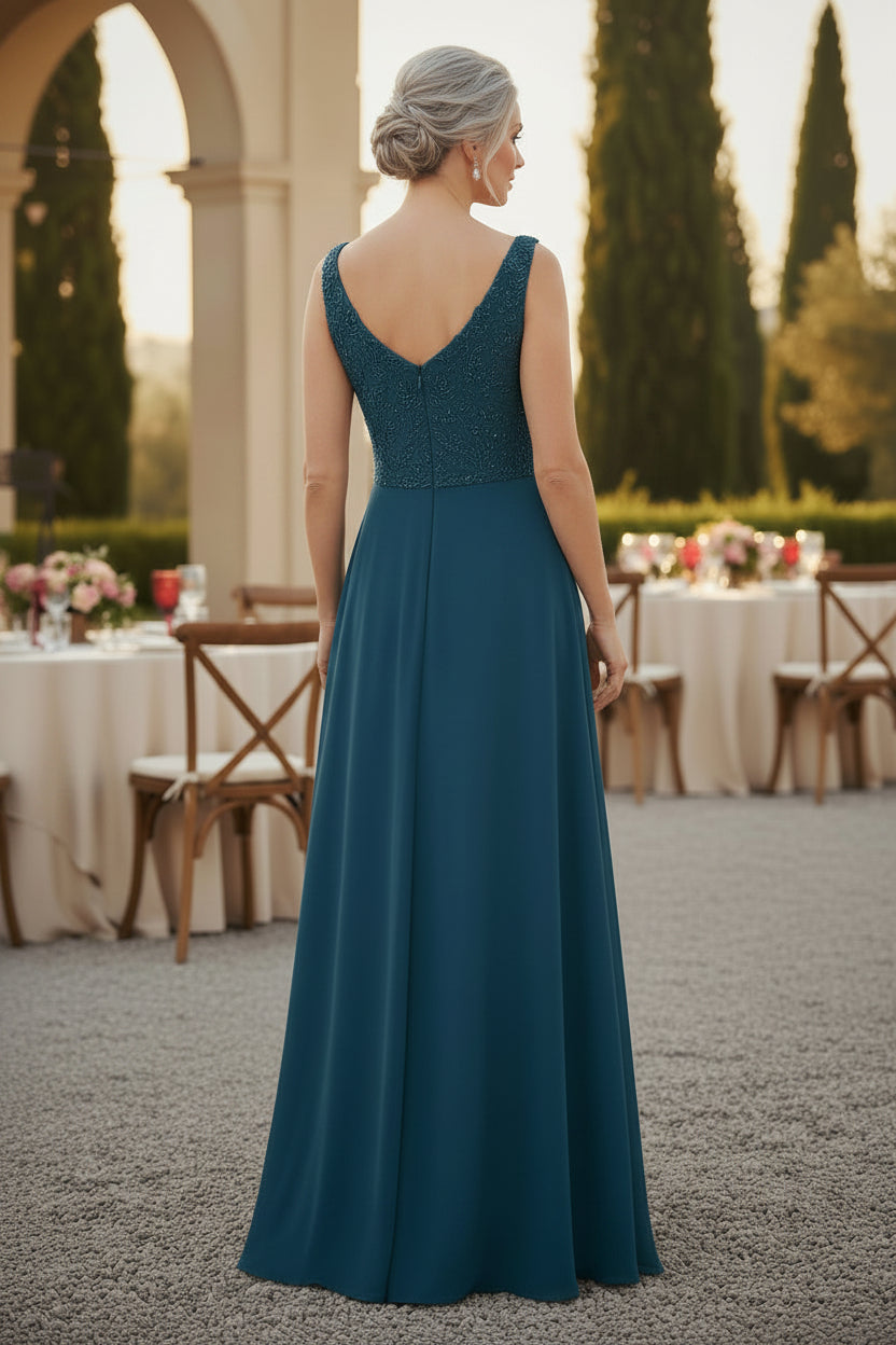 Vestido de gasa con corte en A para la madre de la novia con chaqueta