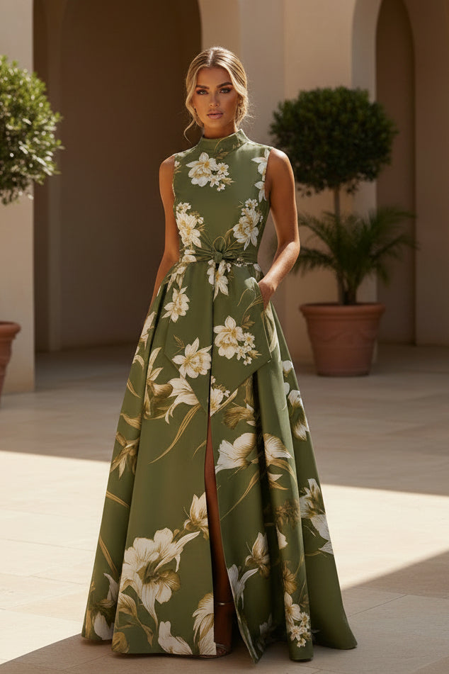 Vestido de gala sin mangas con cuello alto y estampado floral