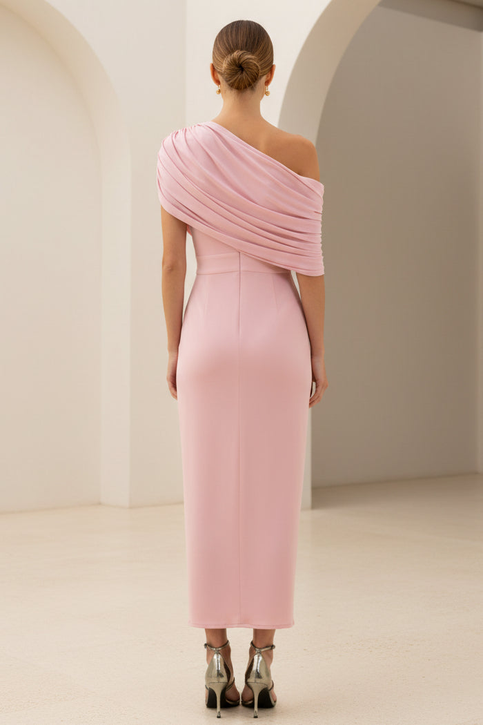 Elegante Vestido Midi Fruncido de un Solo Hombro