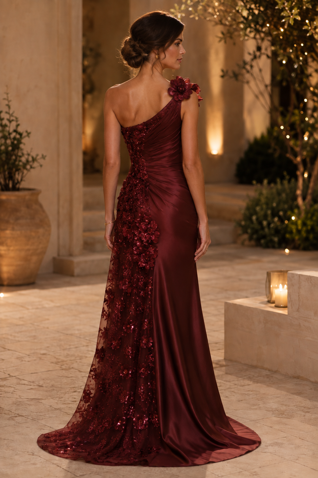 Vestido de satén con apliques florales y un solo hombro