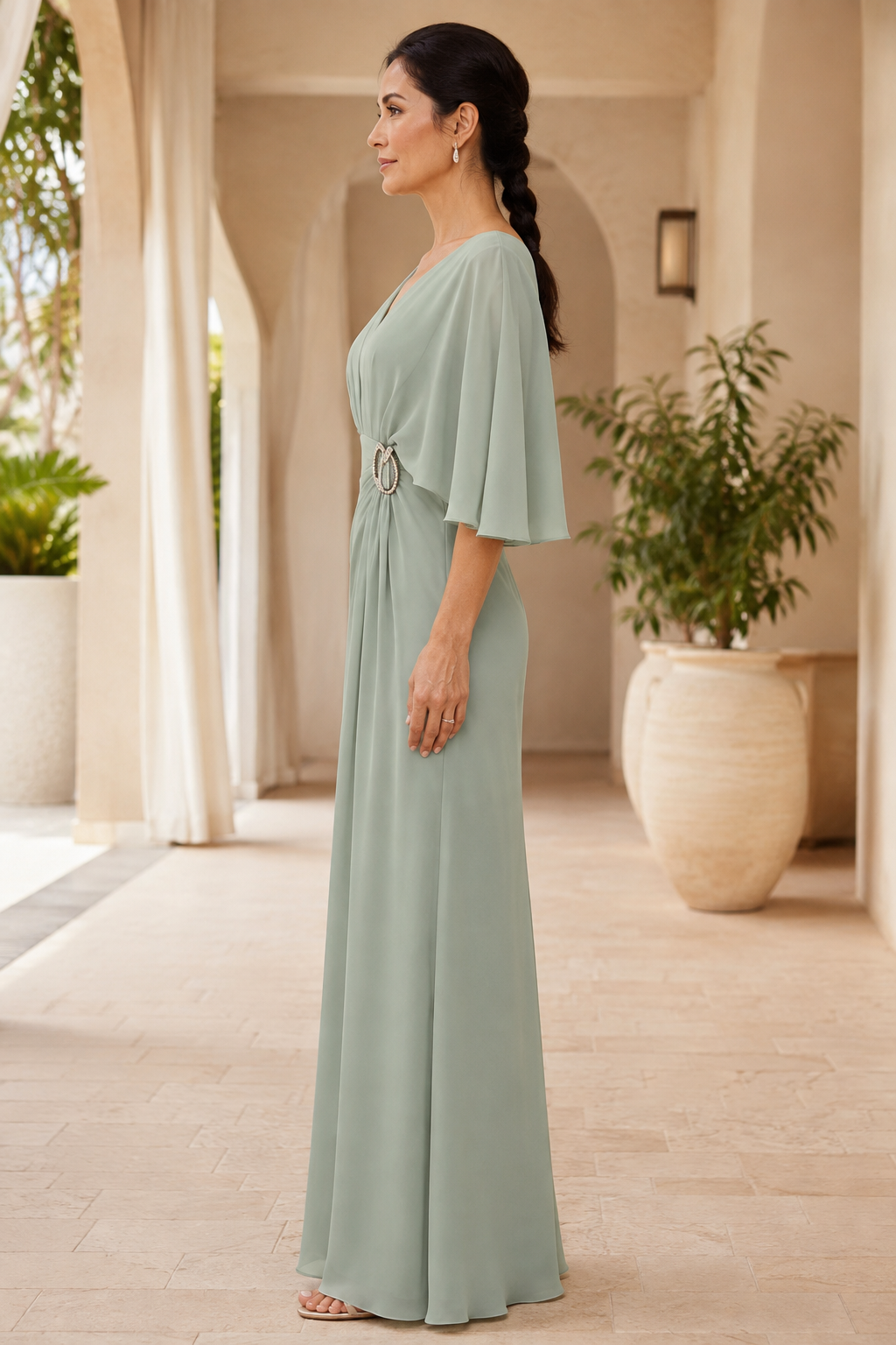 Vestido de noche con mangas de capa con volantes y hebilla de diamantes de imitación