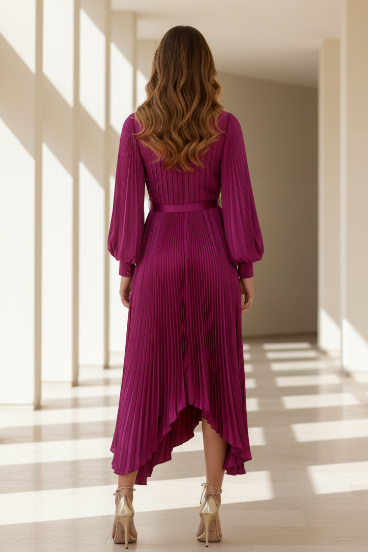Vestido midi asimétrico plisado de manga larga