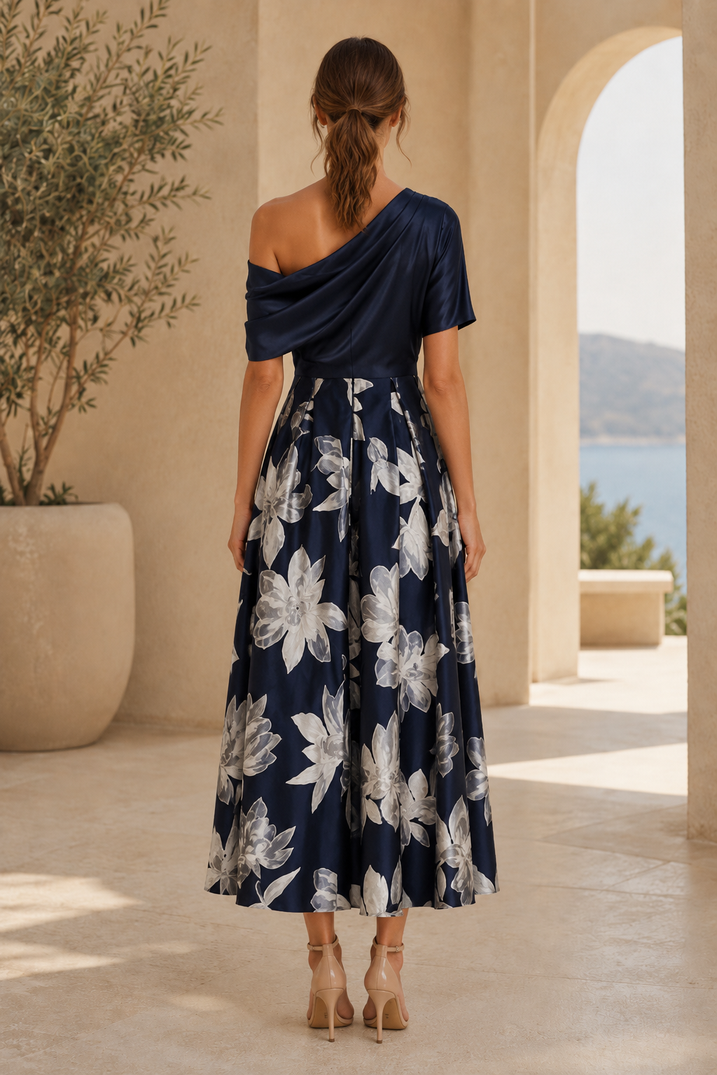 Vestido midi de jacquard floral con un solo hombro