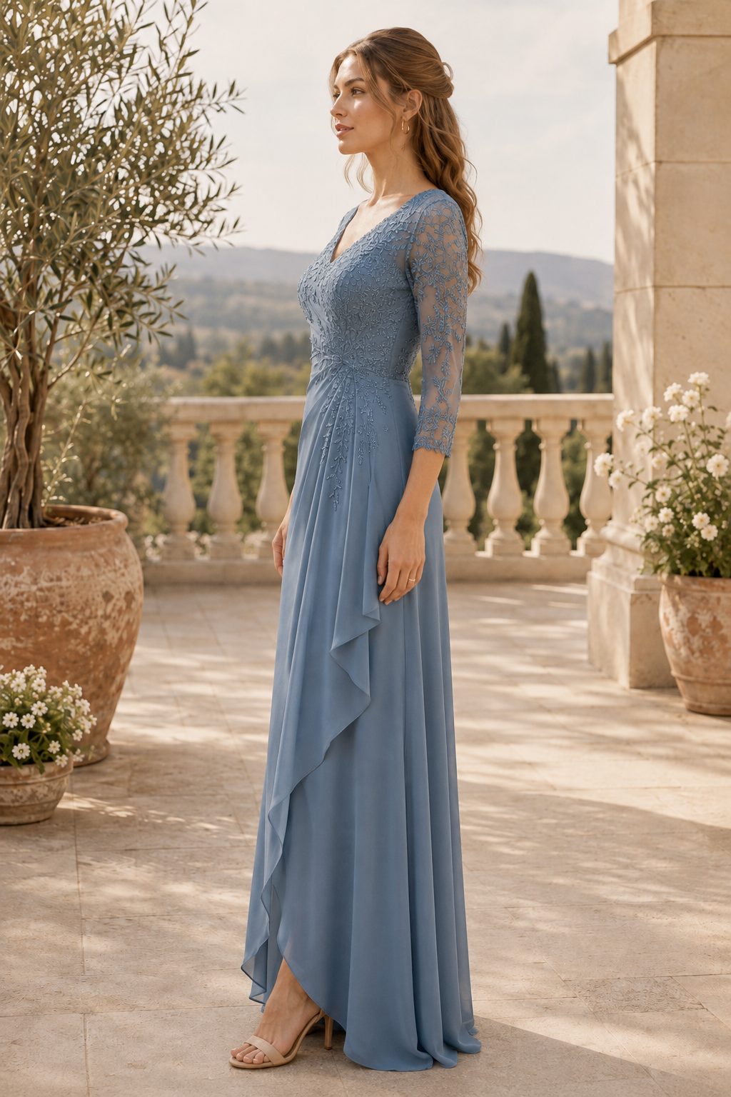 Vestido maxi con corpiño de encaje, manga 3/4 y drapeado